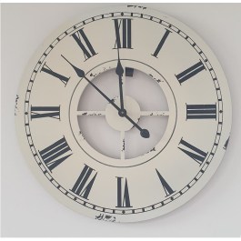 Biały zegar w stylu prowansalskim / vintage do salonu nad komodę